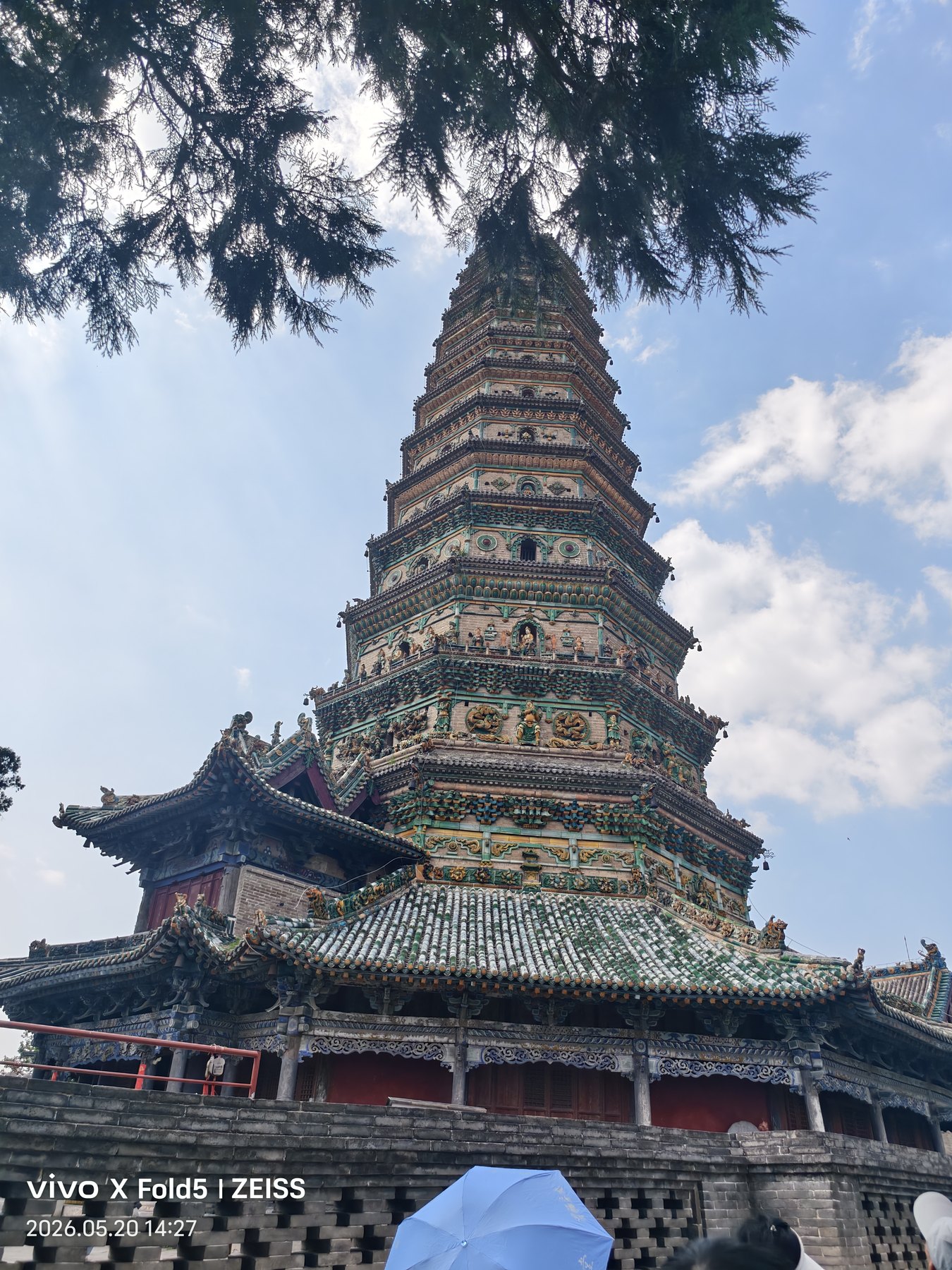 广胜寺飞虹塔